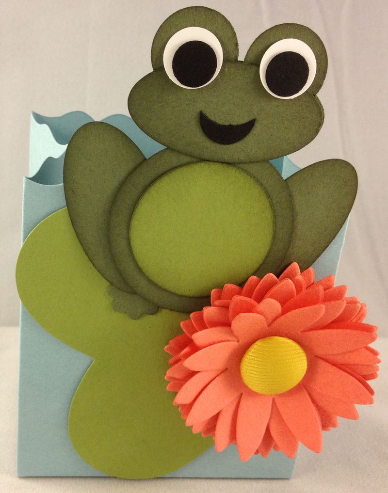 Pop Up Posies Frog with Lily Pad