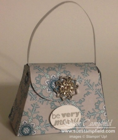 Festive Flurry Purse1-imp