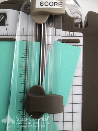 Scallop Tag Topper Tutorial09-imp