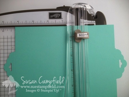 Scallop Tag Topper Tutorial11-imp