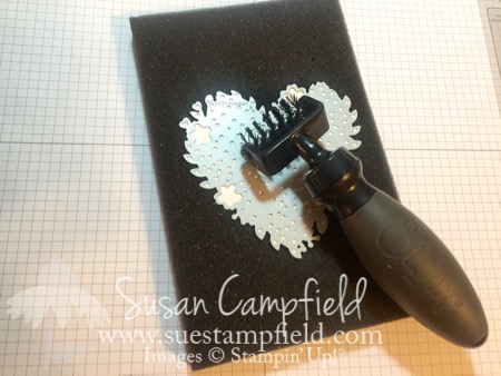 Sneak Peek Boomin' Heart Thinlits Bloomin' Love 2016 - 1