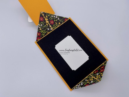 Floating & Fluttering Double Point Card - 3